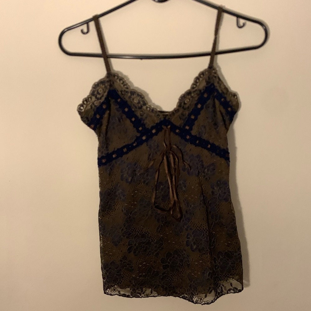 brown/navy blue lace tank top